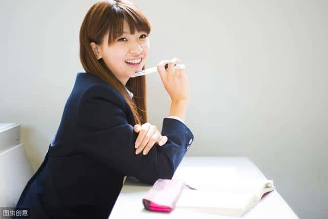 敷泥膜为什么有点刺痛（敷完泥膜可以敷补水面膜吗）