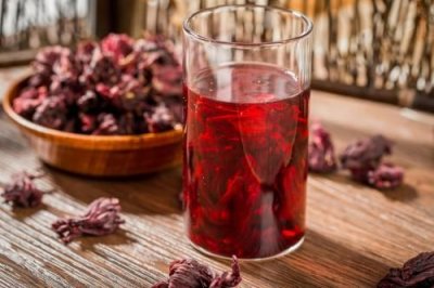 ​洛神花有什么好处和功效与作用(洛神花泡酒功效与作用)