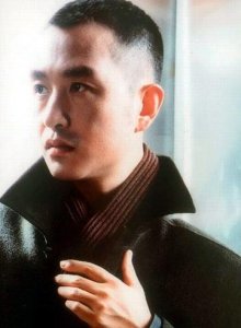 ​歌手高枫个人资料简介：凭《大中国》走红，一生只爱章子怡，34岁遗憾离世