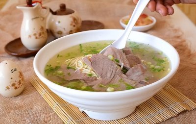 ​补钙的食物有哪些老人(10个老人5个缺钙，：5种高钙食物，别舍不得吃)