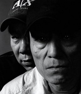 ​赵本山为什么拍张伟平(多年兄弟为何反目？赵本山早有说明)