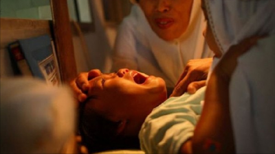 ​阴蒂割礼陋习(女性的酷刑——割礼)