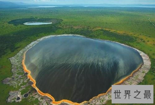 十个世界上最深的湖，第一深度达到了1600米！