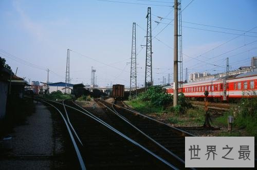 世界上最长的火车,最长竟有7000多米!