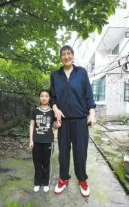 ​中国最高的人前十名是谁？姚明居然没有上榜