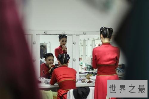 人种最杂的国家,什么人种都有。