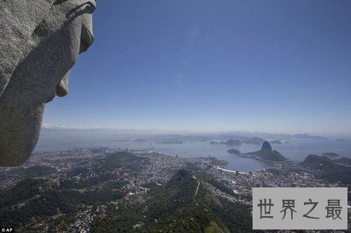 人种最杂的国家,什么人种都有。