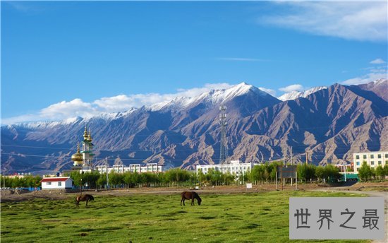 中国最高的盆地堪称聚宝盆,柴达木盆地吸引不少人