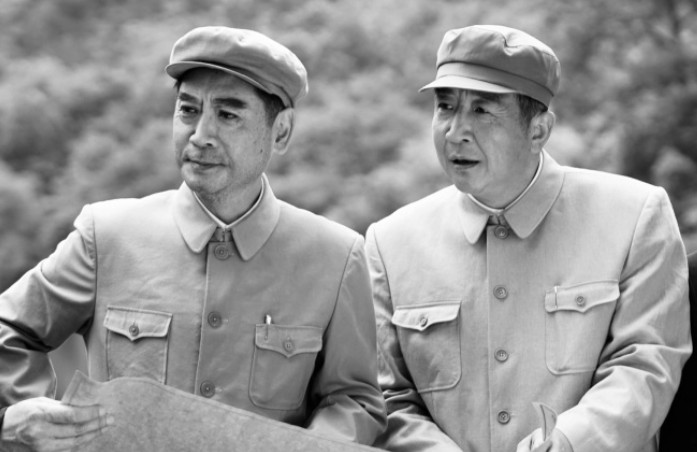 孙维民和刘劲谁演的好 两位饰演的周总理各有千秋