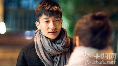 ​《欢乐颂》里应勤像黄轩 应勤和黄轩相似对比照片