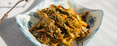 ​腌菜有白膜怎么处理掉 腌菜有白膜是为什么