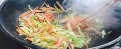 ​做炒面正确的做法 炒面怎么做法大全