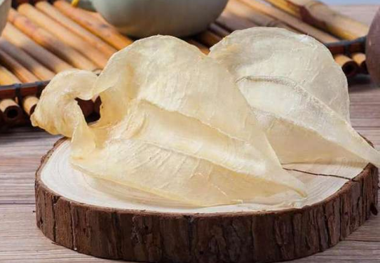 花胶不能用白酒