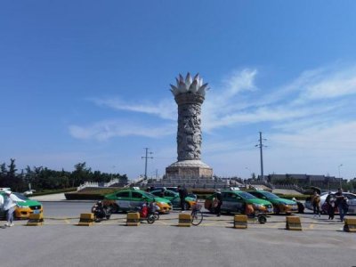 ​华山论剑 西峰，华山论剑西凤酒价格