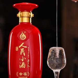 ​芝华士生产什么酒著名(芝华士主要生产 什么酒著名)