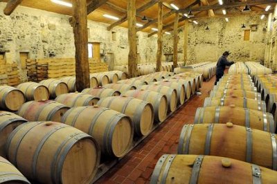 ​乔迁盛大红酒  乔迁之喜送红酒祝福语