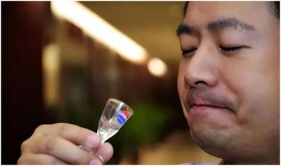 ​怎样鉴别茅台(怎样鉴别茅台1935)