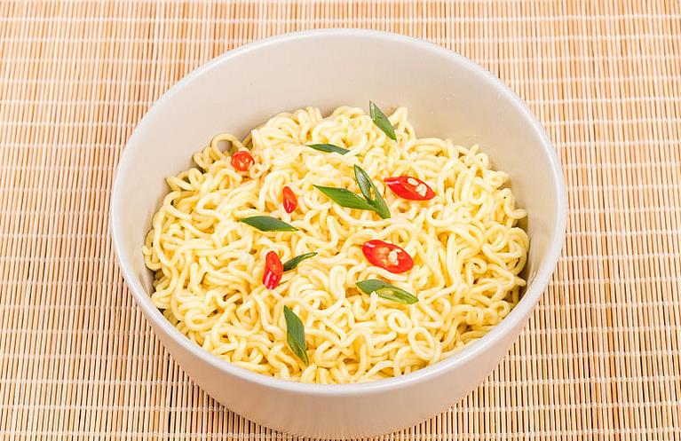 吃方便面对身体有害吗 方便面、挂面、手擀面哪个更有营养