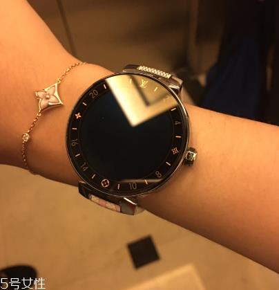 手表和手环哪个好？手表和手环有什么区别？