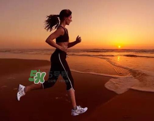 三伏天可以跑步吗_三伏天跑步好吗_注意事项