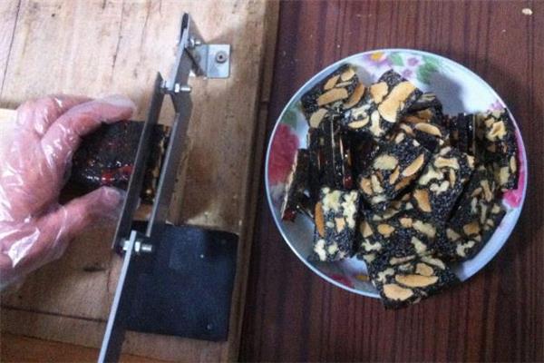 阿胶糕放冷藏还是冷冻 阿胶糕冷藏可以放多久