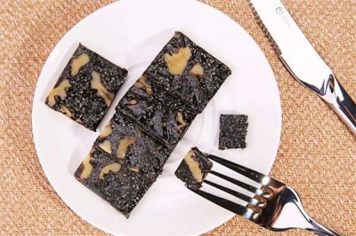 ​阿胶糕放冷藏还是冷冻 阿胶糕冷藏可以放多久