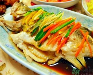 鲈鱼的热量是多少？清蒸鲈鱼的热量是多少？