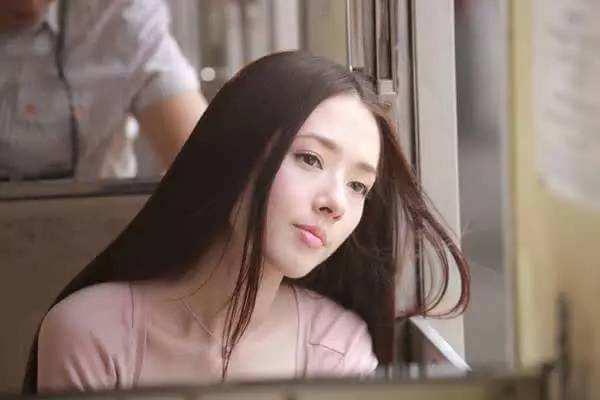 头发干枯毛躁怎么养护 头发干枯毛躁怎么办