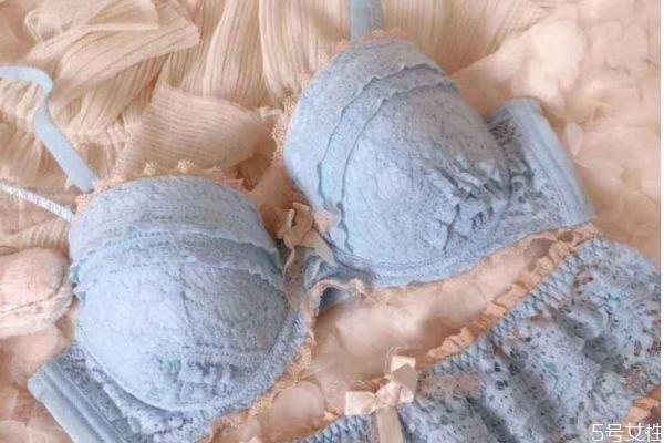 收副乳内衣有用吗 胸外扩穿什么内衣 收副乳内衣有用吗 胸外扩穿什么内衣