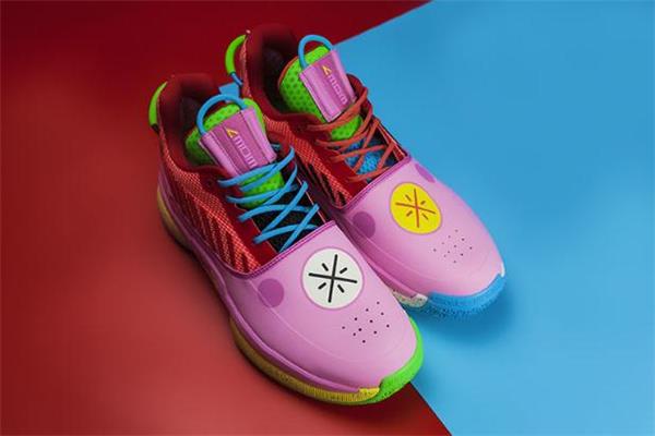 李宁韦德之道wow7小猪佩奇开箱测评 实物质感满分 李宁韦德之道wow7小猪佩奇开箱测评 实物质感满分