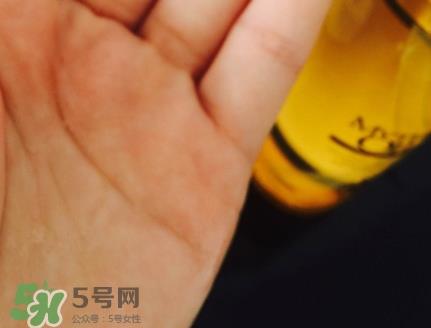 欧莱雅护发精油哪款好？欧莱雅护发精油和爱茉莉精油对比