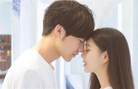 女生暗示你追她的表现