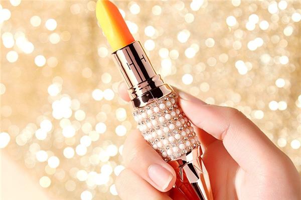 萝卜丁口红怎么查真伪 萝卜丁口红怎么看生产日期