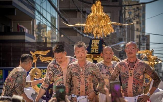 探秘世界上唯一合法的黑帮:纹身都有严格的规则  2