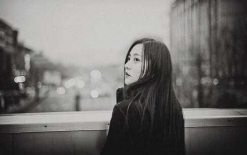 女生彻底放弃你的表现是梳理