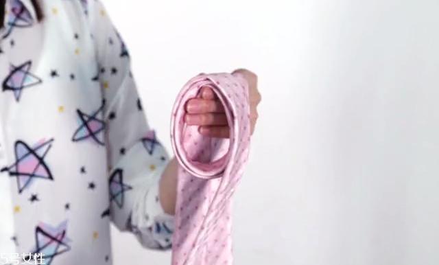 最简单的领带打法图解 快捷打领带的方法