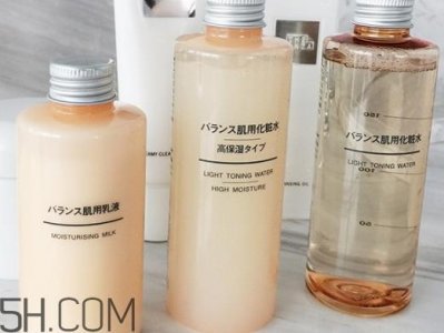 ​muji无印良品化妆水怎么用？无印良品化妆水使用心得