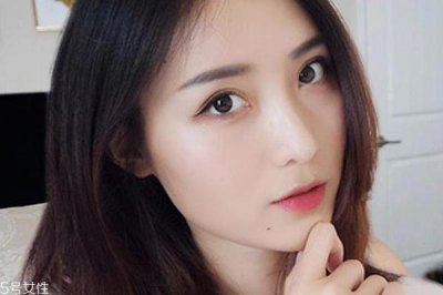 ​逛街画什么妆容好看 包你赚够回头率的夏季妆容