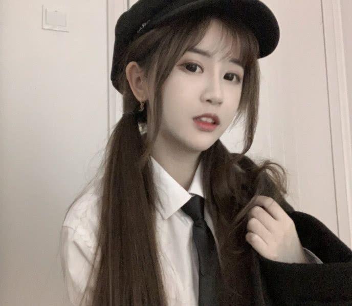 网红界4大女主播排名：韩安冉只能垫底，第一竟是以为人妻的她？