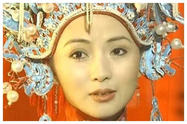 为什么我们感觉香妃刘丹的死与黑幕有关？揭秘刘丹车祸过程