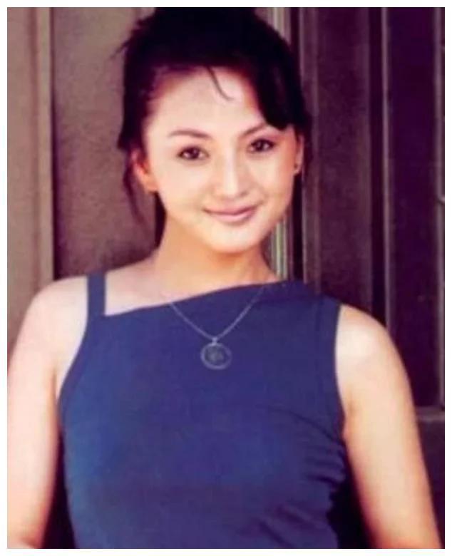 为什么我们感觉香妃刘丹的死与黑幕有关？揭秘刘丹车祸过程