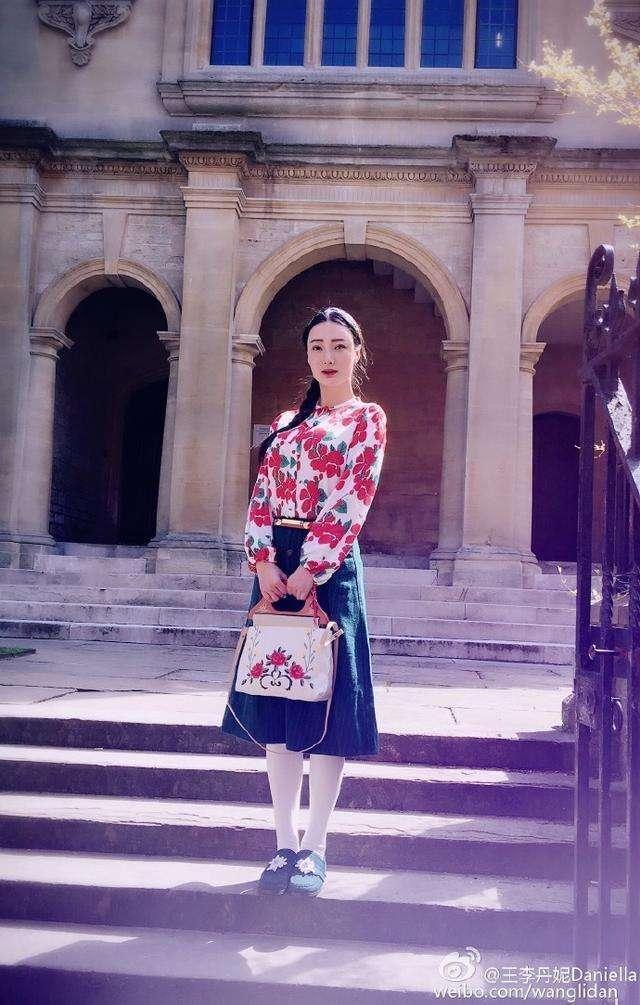 电影《一路向西》女主角王李丹妮近照, 再也不想靠身材博关注