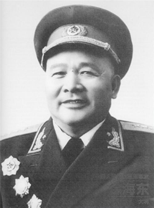 他排名仅在粟裕之后, 当过11年窑工, 后被蒋介石满门抄斩!