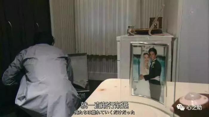 “中国最帅教授”出轨被撕上热搜:披着羊皮的,从来都是狼