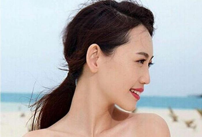 马蓉频更微博怼王宝强,网友问和宋喆睡过吗?马蓉十字回应被赞