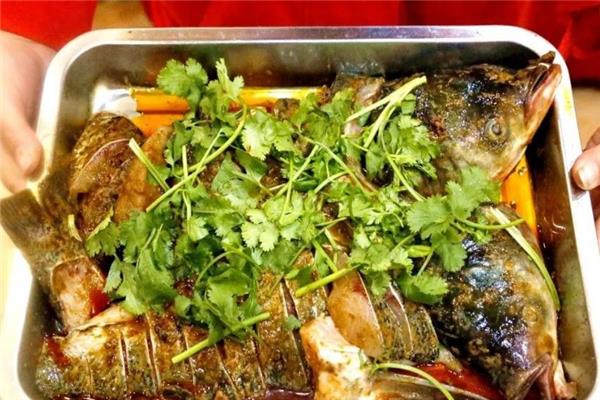 花鲢怎么处理 花鲢鱼去鳞方法