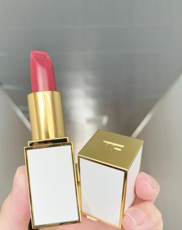 TF网红色口红:15比16好看,80经典显白,最后一款黄皮也能驾驭