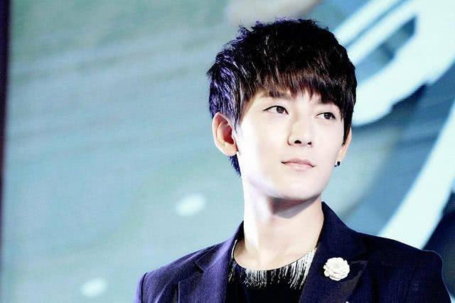 10届快男重聚,谭杰希整容认不出,李炜无人识,最红的却是他?