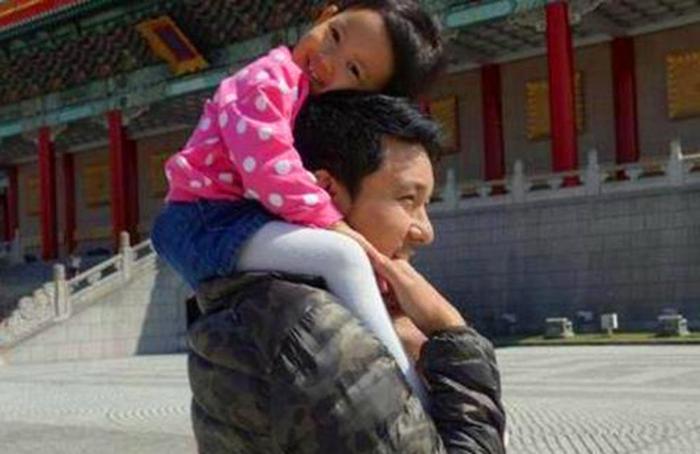 5大“混血”星二代,第二名的人气高,最后1位是天生的美人胚子