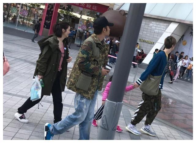 网传洪欣多次表达心境,试图原谅张丹峰,最终却依旧留不住他的心